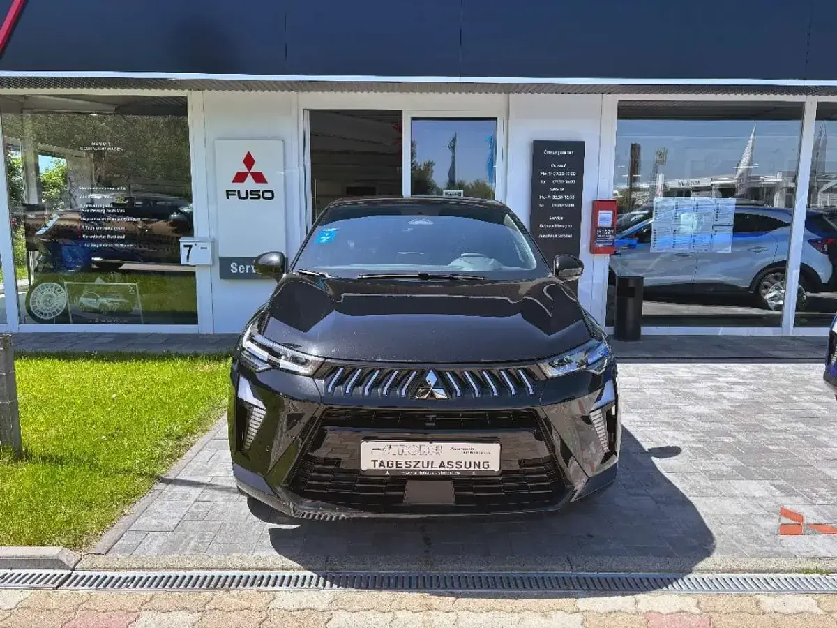 Neu Mitsubishi Grandis Edition 141 PS (103 kW) 2026 Onyxschwarz SUV