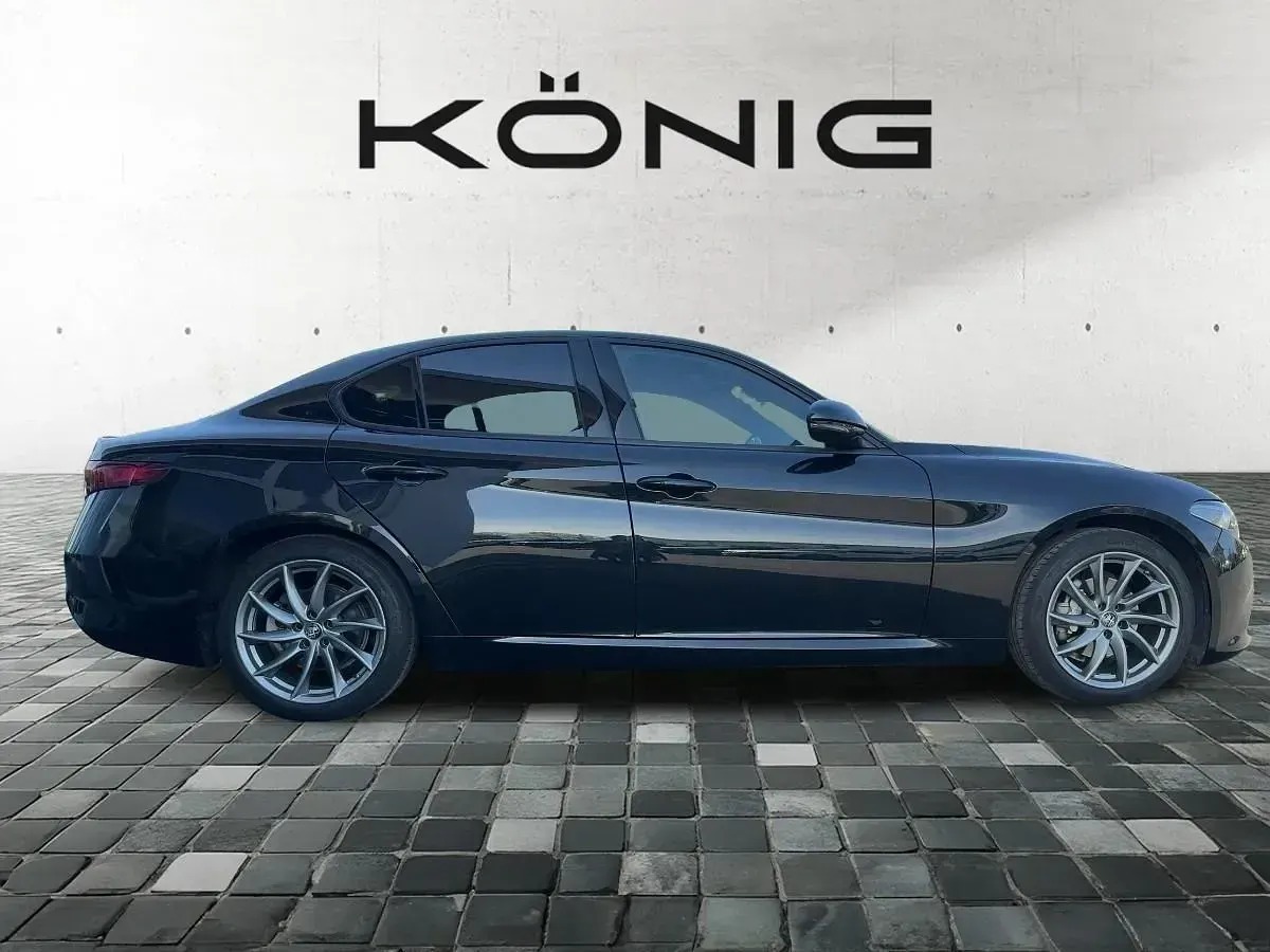 Gebraucht Alfa Romeo Giulia Sprint 201 PS (147 kW) 2023 Schwarz Limousine