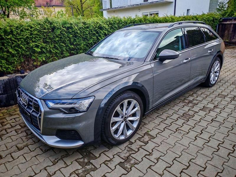 Grau Gebraucht 2022 Audi A6 Allroad Basis Kombi | 49.900 € (Etwas zu teuer) - Bild 1/4