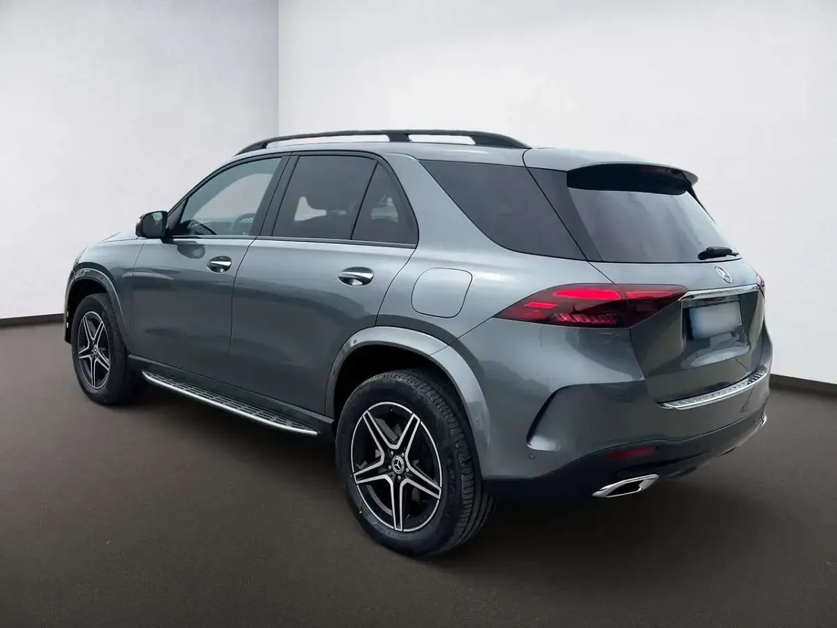 Gebraucht Mercedes GLE350 AMG 197 PS (144 kW) 2026 Grau SUV