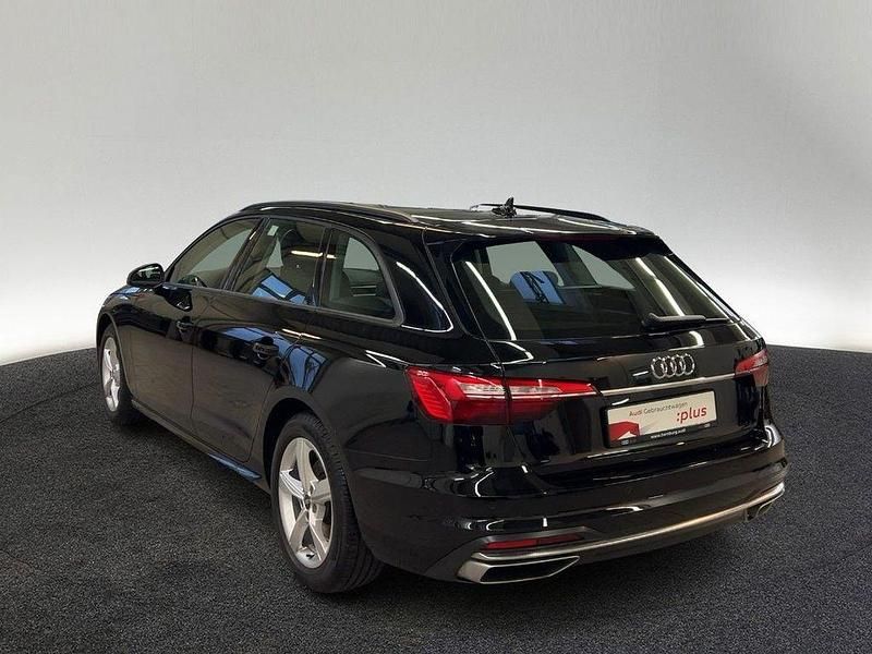 Gebraucht Audi A4 Advanced Plus 204 PS (150 kW) 2023 Brillantschwarz Kombi
