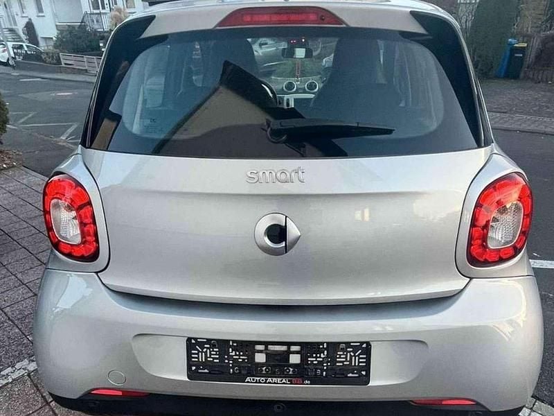 Gebraucht Smart ForFour 90 PS (66 kW) 2015 Grau Kleinwagen
