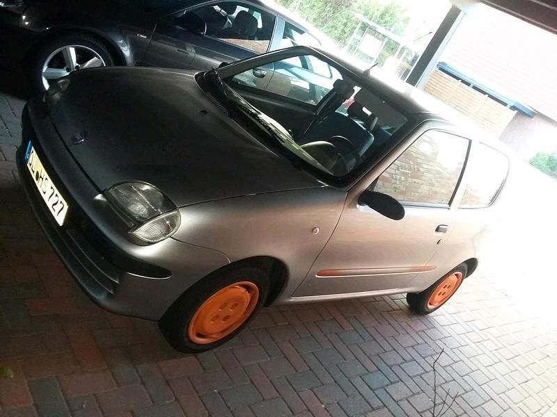 Silber Gebraucht 2002 Fiat Seicento Kleinwagen | 1.450 € (Etwas zu teuer) - Bild 1/1