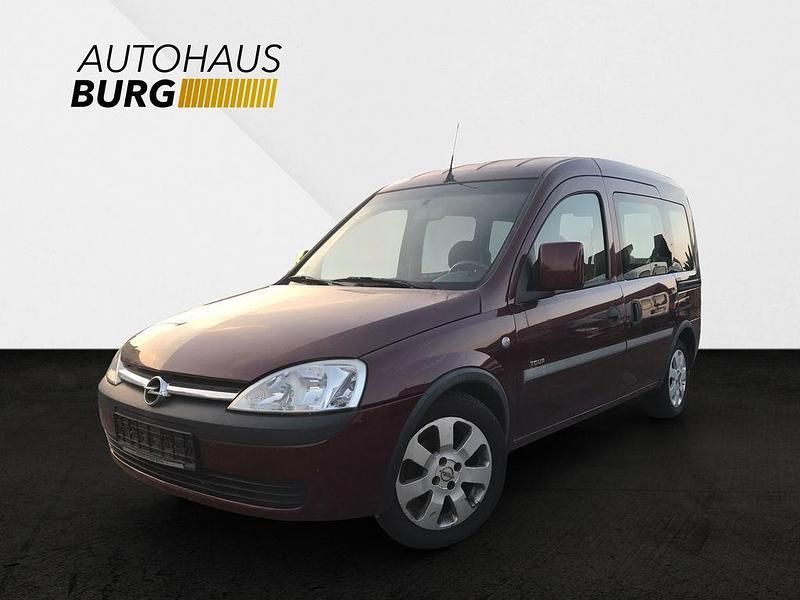 Rot Gebraucht 2003 Opel Combo Van / Kleinbus | 2.499 € (Fairer Preis) - Bild 1/4