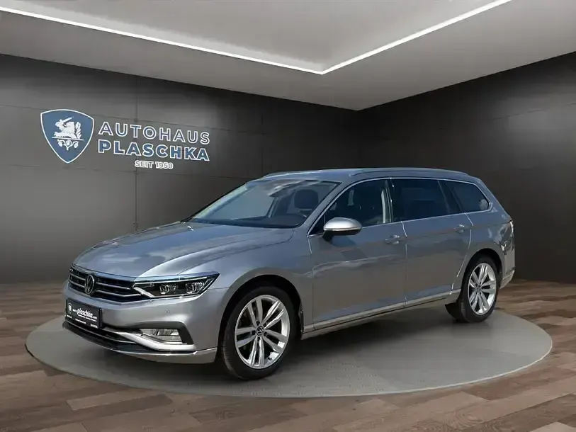 Gebraucht VW Passat Elegance 200 PS (147 kW) 2023 Kombi