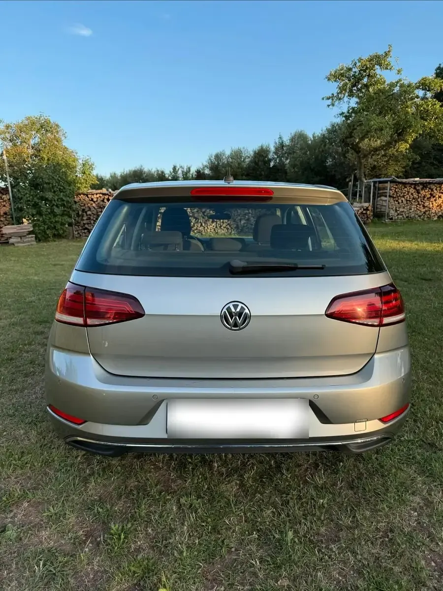 Gebraucht VW Golf VII 150 PS (110 kW) 2017 Silber Limousine