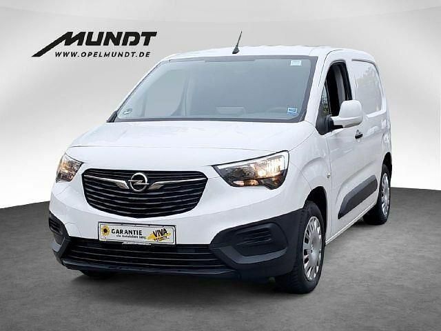 Weiß Gebraucht 2020 Opel Combo Edition Van / Kleinbus | 12.840 € (Guter Preis) - Bild 1/4