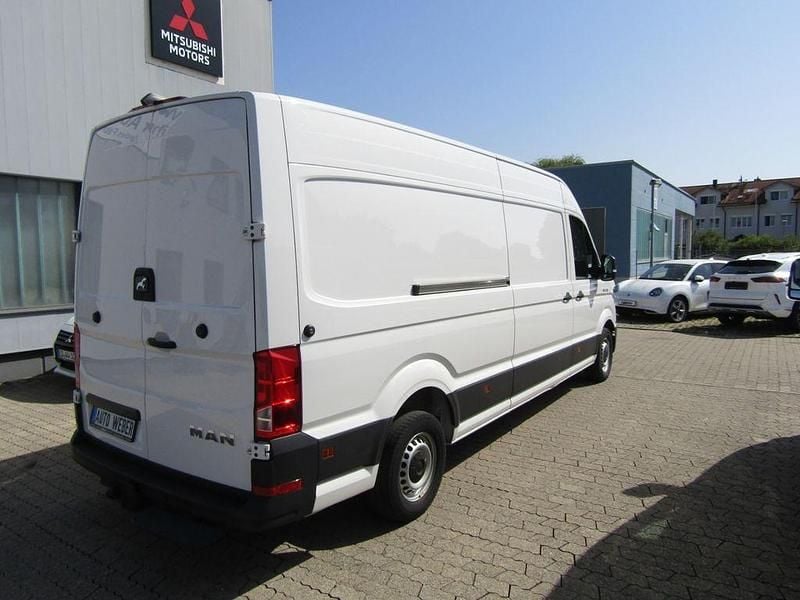 Używany MAN TGE 177 KM (130 kW) 2023 Biały Van