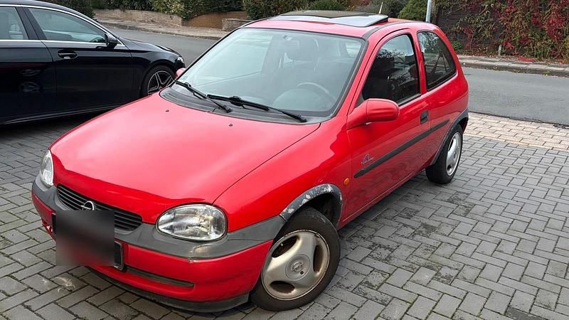 Rot Gebraucht 1997 Opel Corsa Kleinwagen | 1.350 € (Superpreis) - Bild 1/4