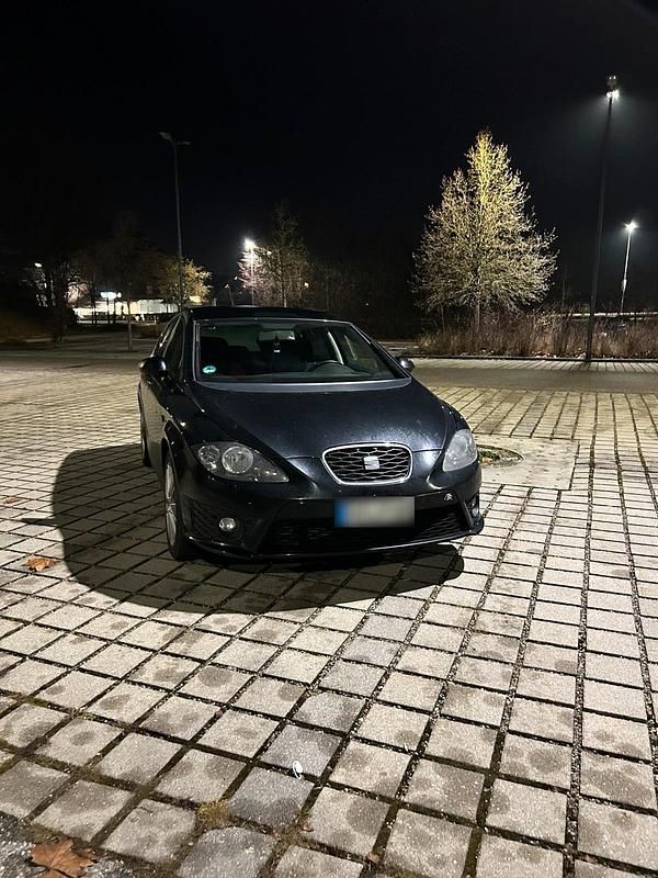 Gebraucht Seat Leon FR 160 PS (117 kW) 2011 Schwarz Kleinwagen