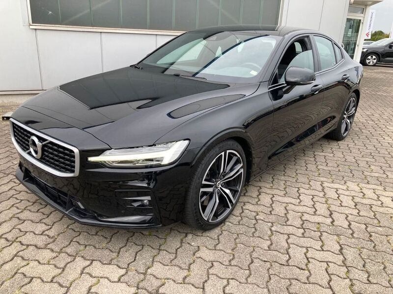Black solid "stone" / solid Gebraucht 2019 Volvo S60 R-Design Limousine | 29.900 € (Fairer Preis) - Bild 1/4