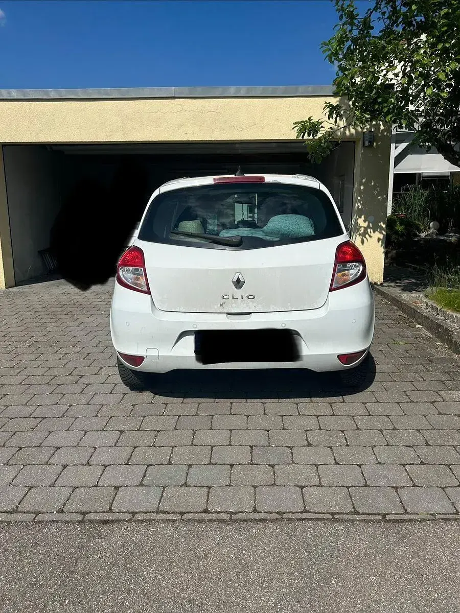Gebraucht Renault Clio Expression 75 PS (55 kW) 2011 Weiß Kleinwagen