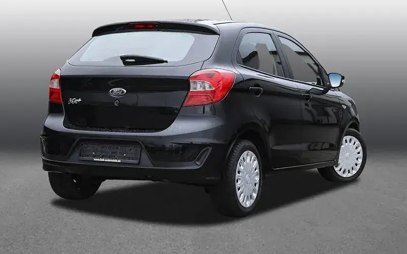 Gebraucht Ford Ka 70 PS (51 kW) 2019 Iridiumschwarz met Limousine