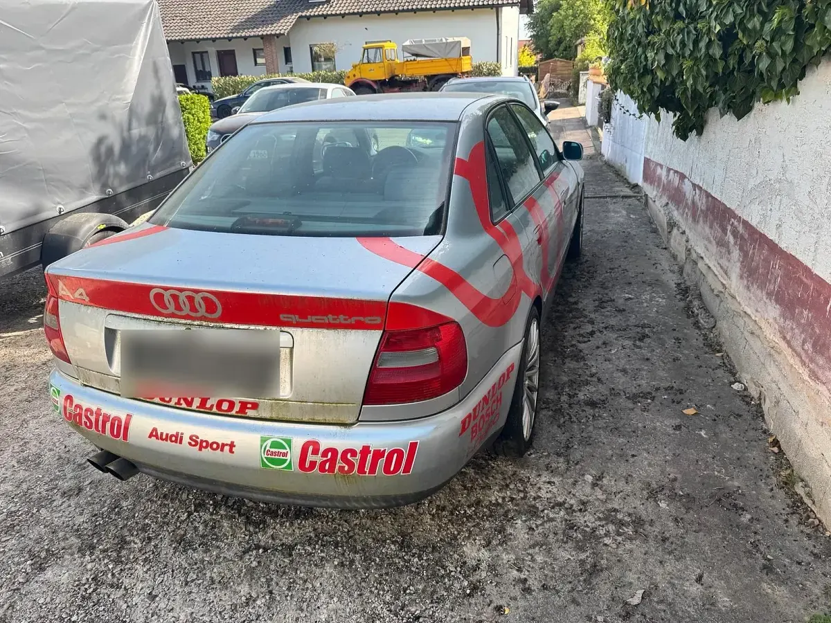 Gebraucht Audi A4 150 PS (110 kW) 1998 Silber Limousine