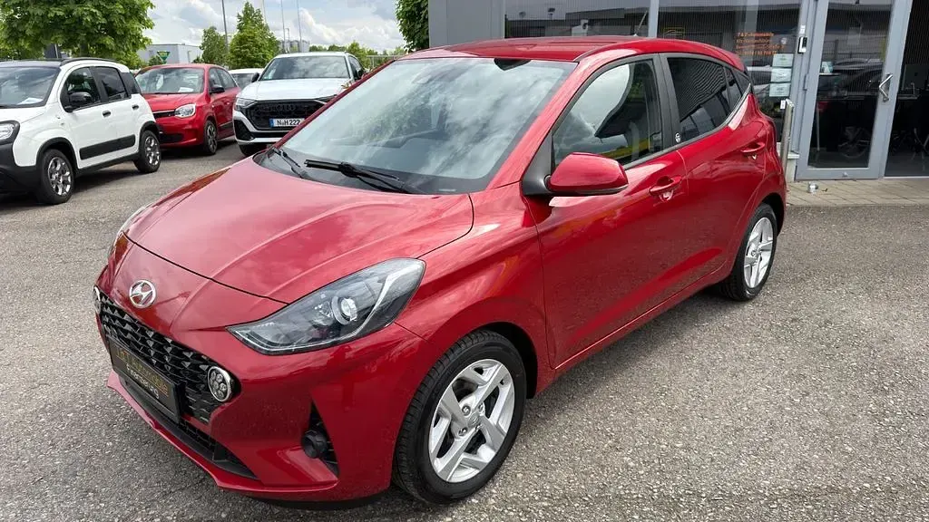 Gebraucht Hyundai i10 Edition 30 67 PS (49 kW) 2022 Rot Kleinwagen