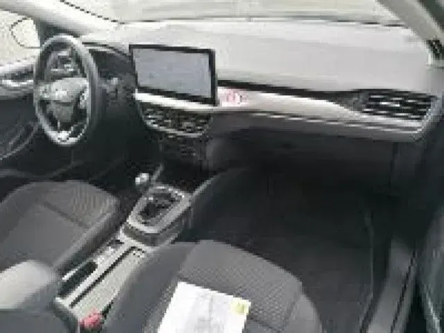 Gebraucht Ford Focus Titanium 125 PS (91 kW) 2024 Schwarz Kombi