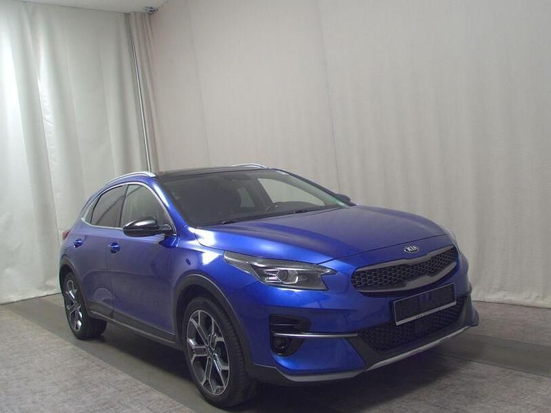 Gebraucht Kia Ceed 136 PS (100 kW) 2021 Blau Kleinwagen