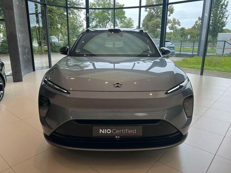Gebraucht Nio EL8 480 kW (653 PS) 2024 Silber SUV