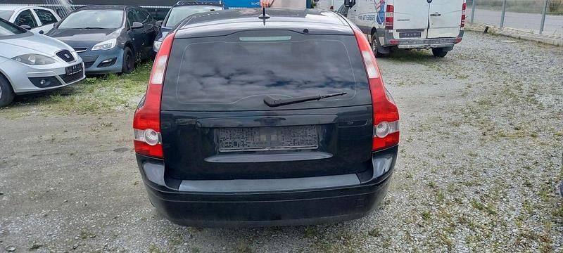 Gebraucht Volvo V50 140 PS (102 kW) 2006 Schwarz Kombi
