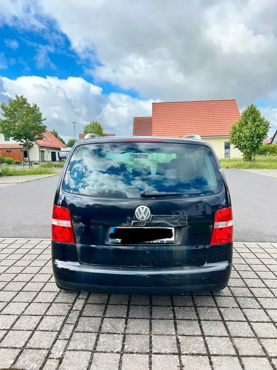 Gebraucht VW Touran 140 PS (102 kW) 2005 Schwarz Van / Kleinbus