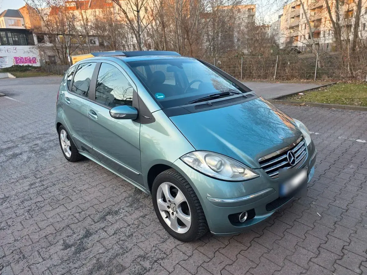 Gebraucht Mercedes A150 Avantgarde 95 PS (69 kW) 2004 Silber Kleinwagen