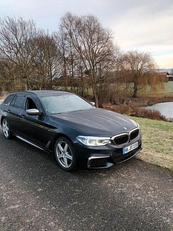 Gebraucht BMW M550 400 PS (294 kW) 2019 Schwarz Limousine