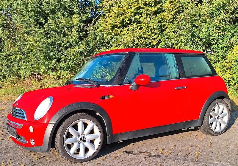 Rot Gebraucht 2006 Mini Cooper Kleinwagen | 3.950 € (Guter Preis) - Bild 1/4