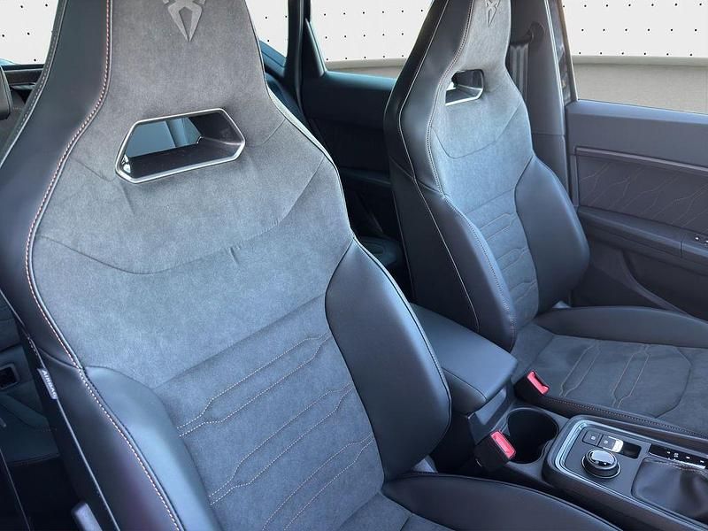 Neu Cupra Ateca VZ 300 PS (220 kW) 2025 Schwarz SUV