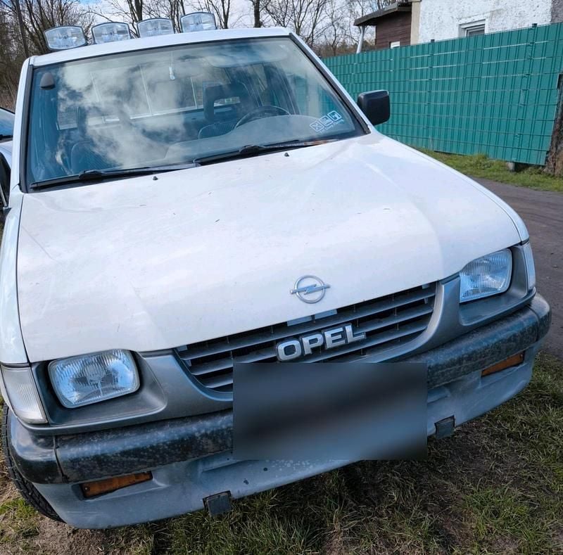 Gebraucht Opel Campo 109 PS (80 kW) 2001 Weiß Pickup