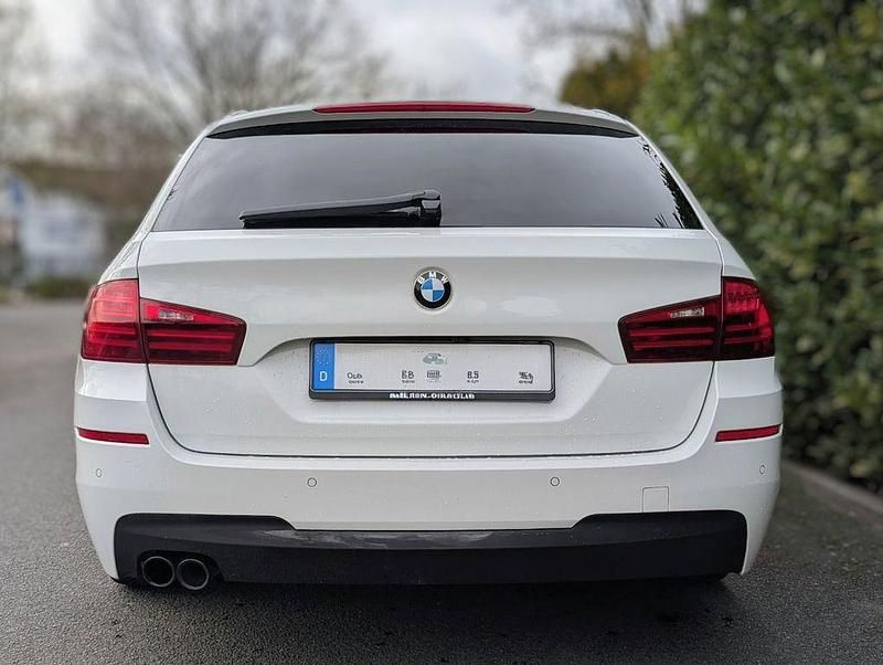 Gebraucht BMW 530 M Sport 258 PS (189 kW) 2017 Weiß Kombi