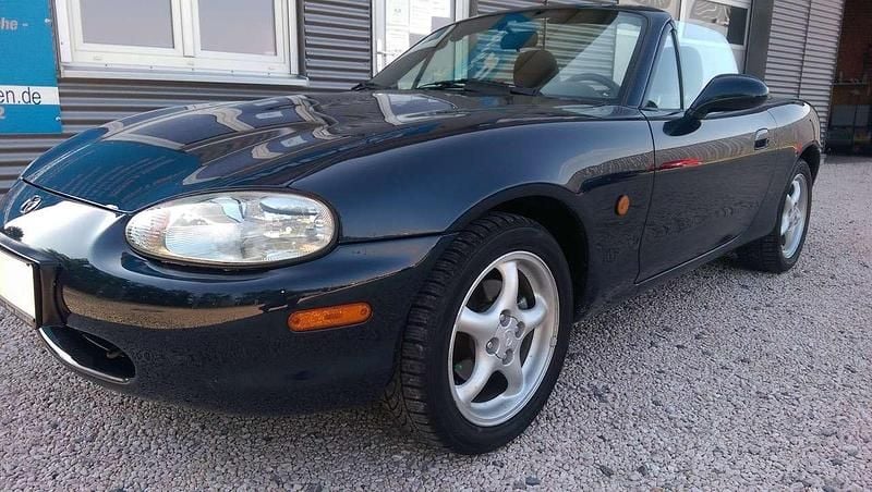 Gebraucht Mazda MX5 110 PS (80 kW) 1999 Blau Cabrio