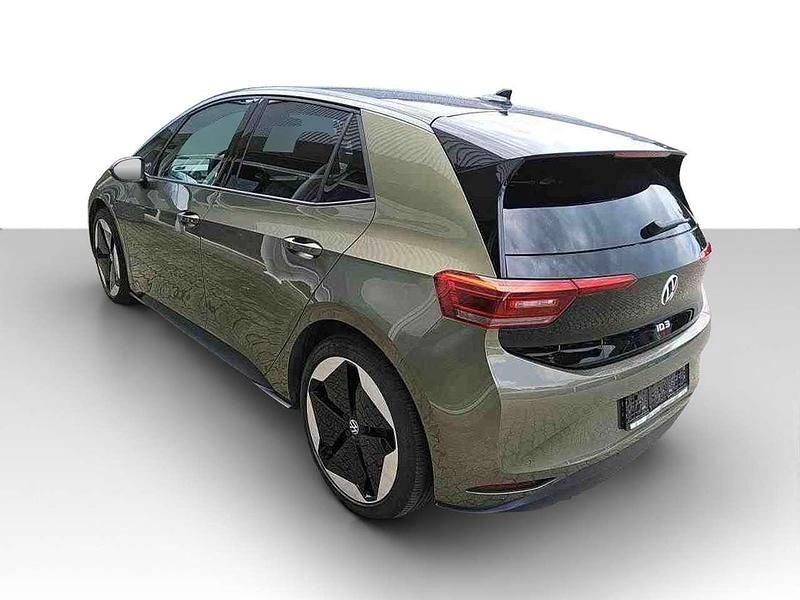 Gebraucht VW ID.3 Pro 150 kW (204 PS) 2023 Dark olivine green metallic Kleinwagen
