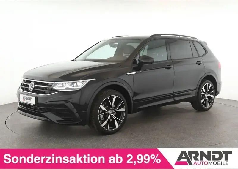 Deep black perleffekt Gebraucht 2024 VW Tiguan Allspace R-line SUV | 48.142 € (Teuer) - Bild 1/4