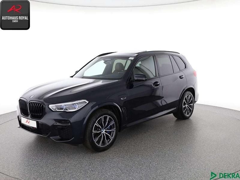 Carbonschwarz Gebraucht 2022 BMW X5 M Sport SUV | 54.680 € (Guter Preis) - Bild 1/4
