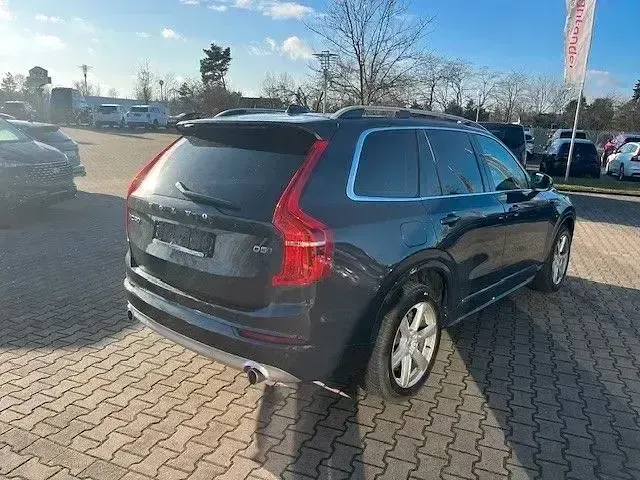 Gebraucht Volvo XC90 Momentum 235 PS (172 kW) 2019 Grau SUV