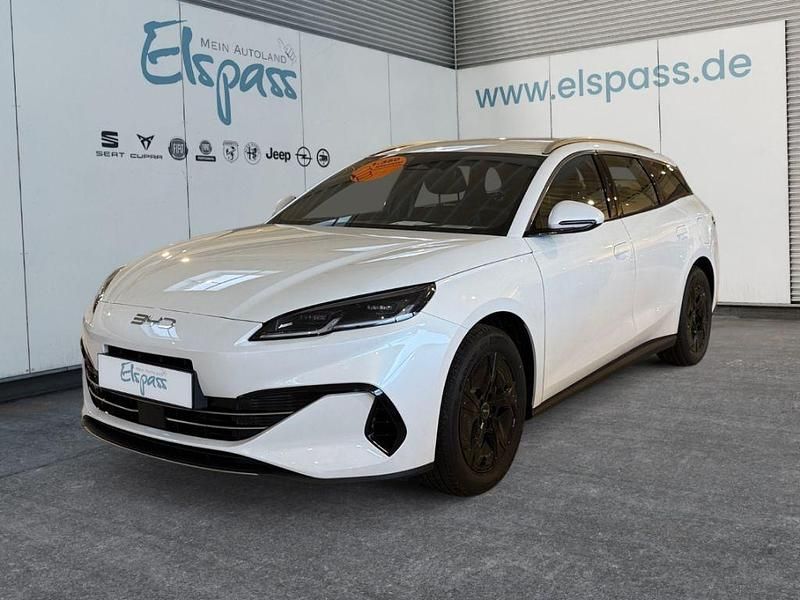 Neu BYD Seal Boost 184 PS (135 kW) 2026 Weiß Limousine