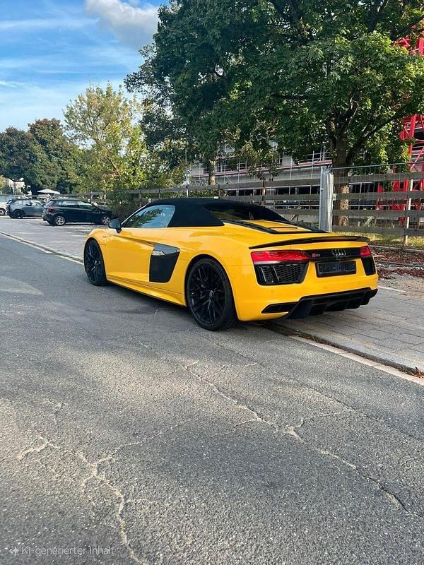 Gebraucht Audi R8 Coupé Design 610 PS (448 kW) 2018 Gelb Coupé