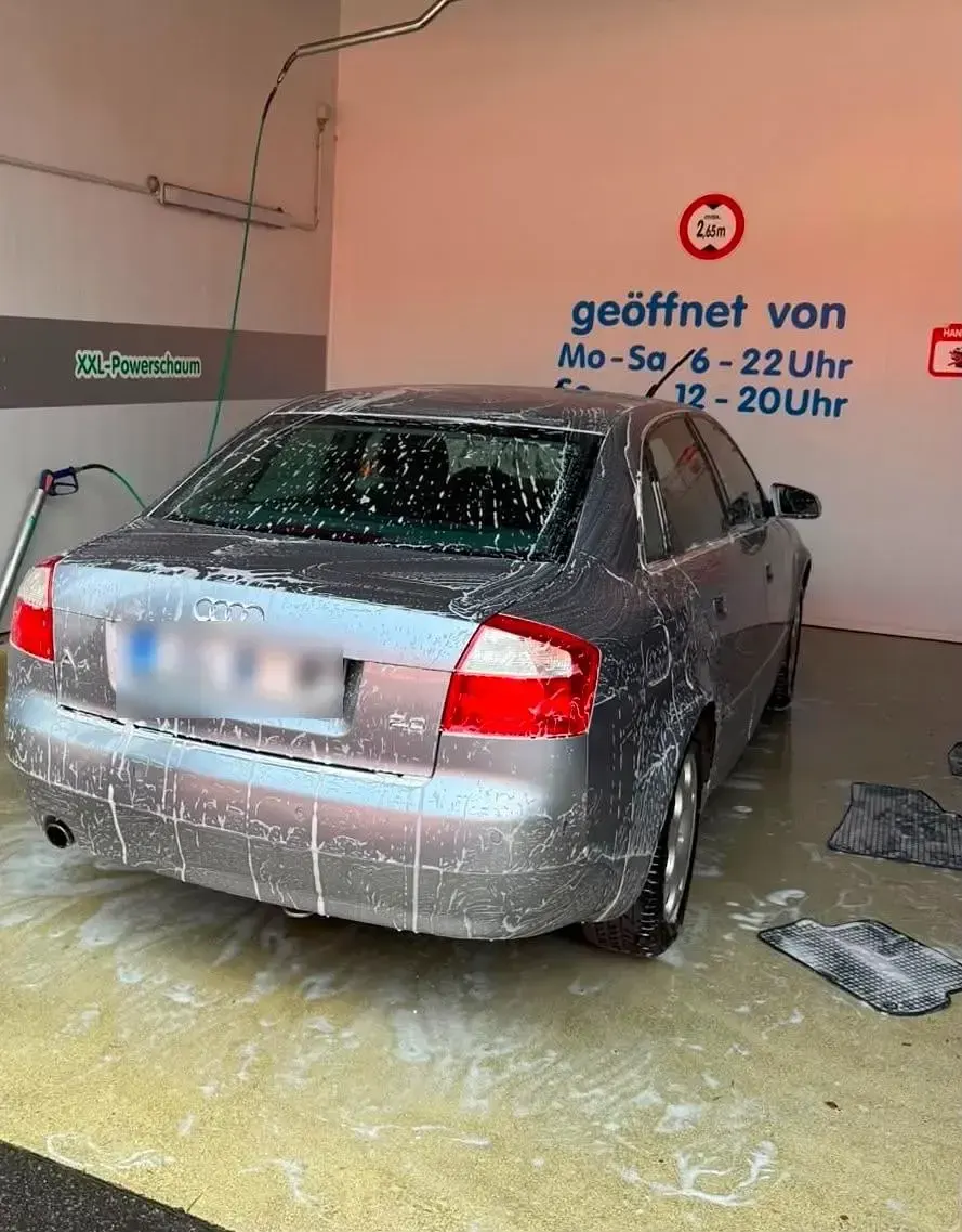 Gebraucht Audi A4 131 PS (96 kW) 2004 Grau Limousine