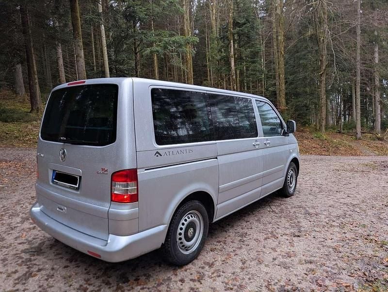 Gebraucht VW Multivan 174 PS (127 kW) 2007 Silber Van