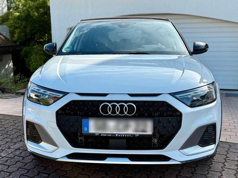 Weiß Gebraucht 2023 Audi A1 Kleinwagen | 22.800 € (Fairer Preis) - Bild 1/4