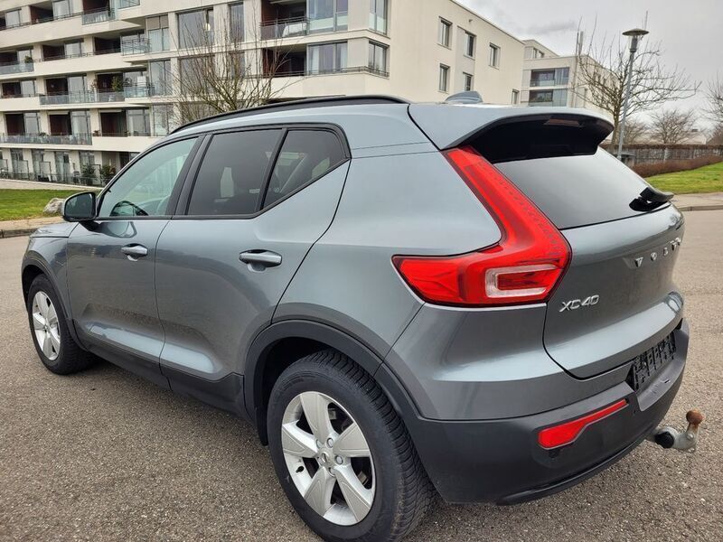 Gebraucht Volvo XC40 Basis 150 PS (110 kW) 2018 Grau SUV