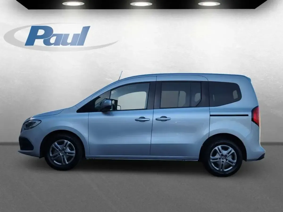 Gebraucht Mercedes T160 Style 102 PS (75 kW) 2024 Helvinsilber (metallic) Van / Kleinbus