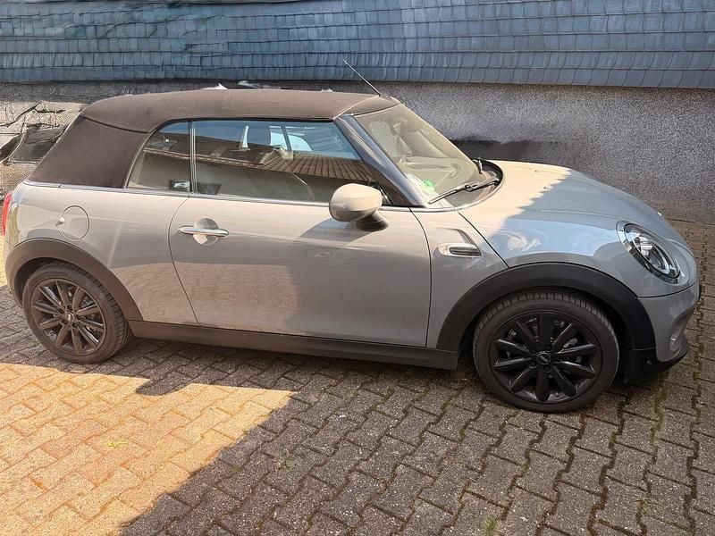 Gebraucht Mini Cooper Cabriolet 102 PS (75 kW) 2021 Grau Cabrio