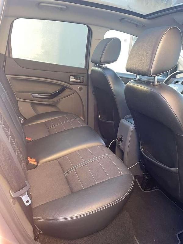 Gebraucht Ford Kuga S 140 PS (102 kW) 2012 Grau SUV