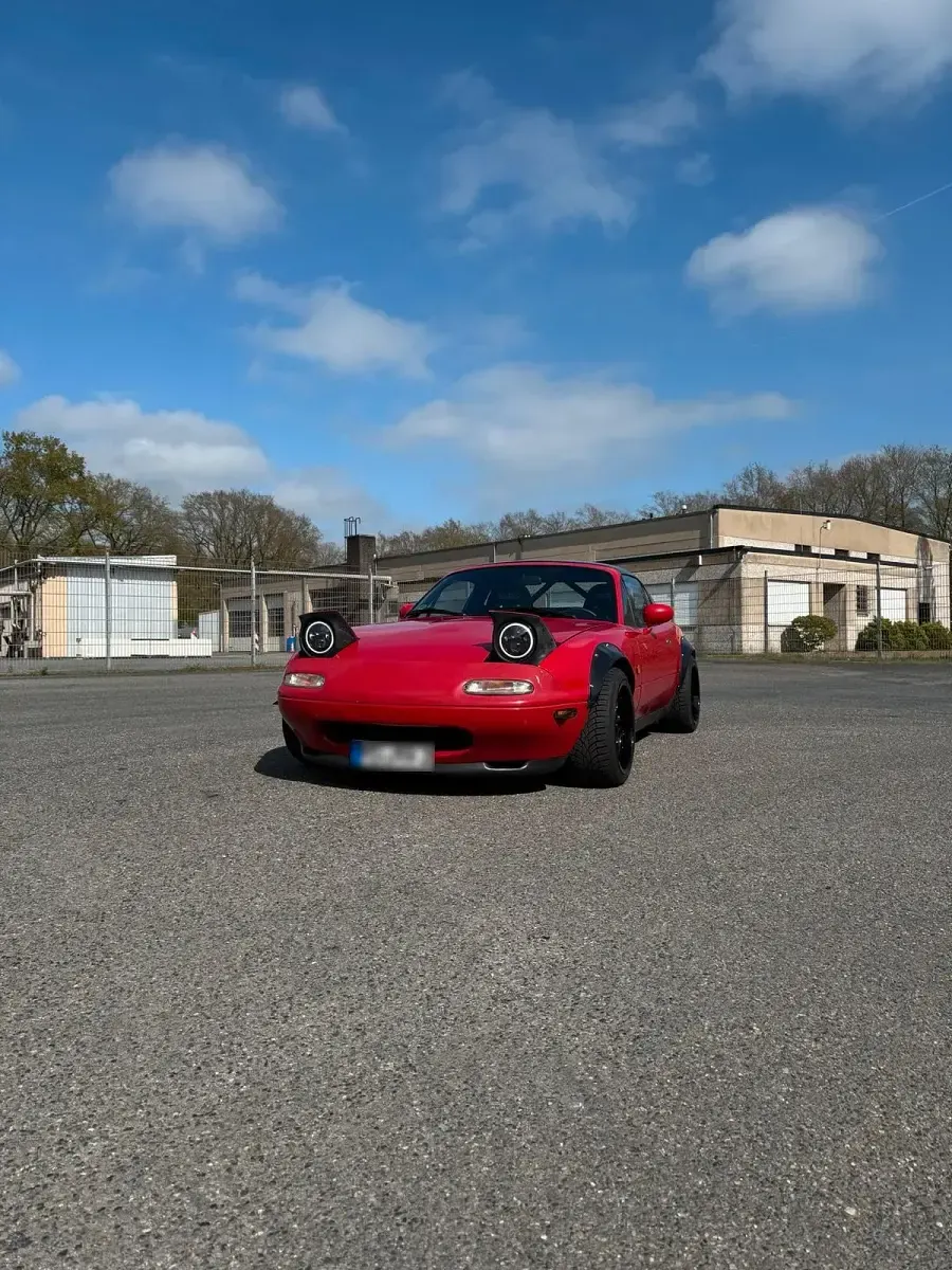 Gebraucht Mazda MX5 115 PS (84 kW) 1993 Rot Cabrio