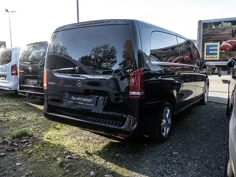 Gebraucht Mercedes V250 Avantgarde 190 PS (139 kW) 2020 Schwarz Van / Kleinbus