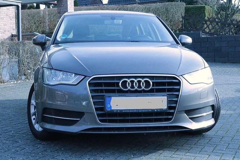 Gebraucht Audi A3 Ambition 150 PS (110 kW) 2016 Grau Kombi