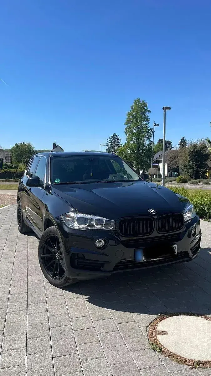 Second-hand BMW X5 258 CP (189 kW) 2017 Negru SUV