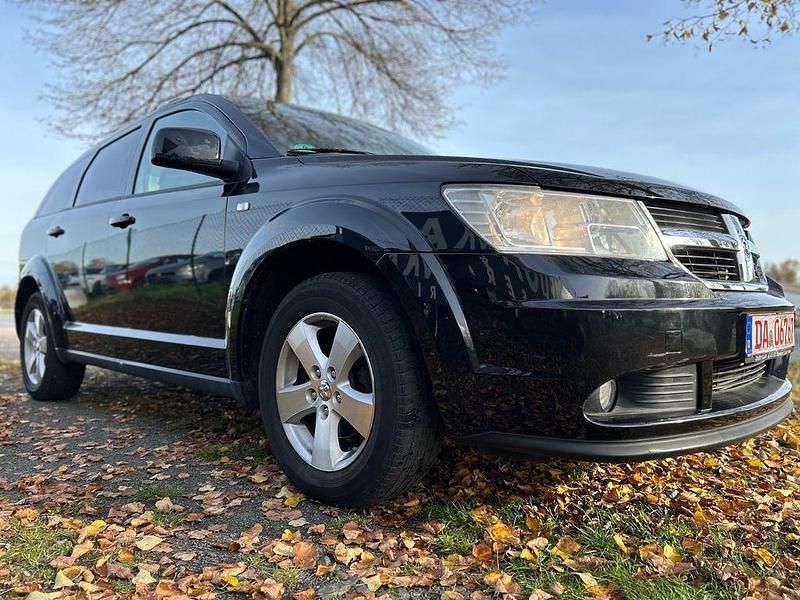 Gebraucht Dodge Journey SXT 140 PS (102 kW) 2010 Schwarz SUV
