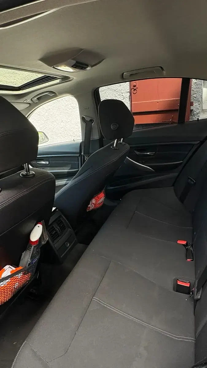 Gebraucht BMW 335 306 PS (225 kW) 2013 Blau Limousine